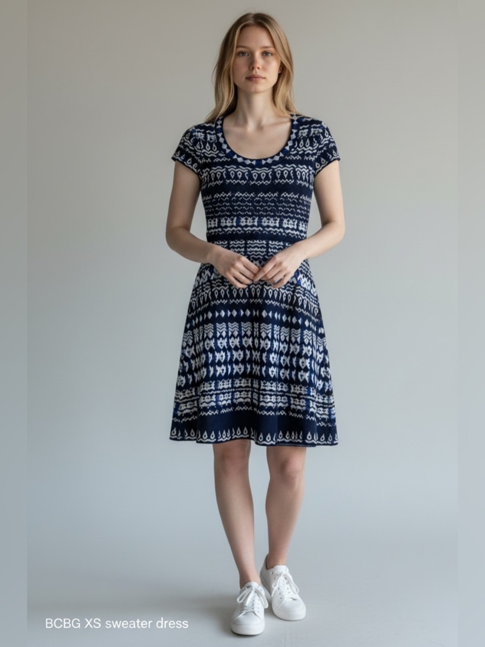 BCBGMaxAzria Navy White Patterned Scoop-Neck Skater Sweater Mini Dress Petite